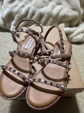 Steve Madden Nude/Tan Studded Multi-Strap Sandals